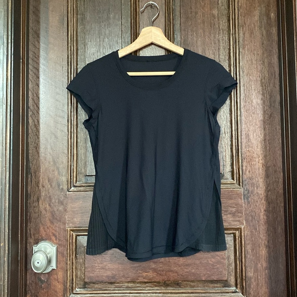 Lululemon Pleated Tee!